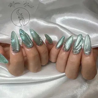 ネイル Moon  Nail /栄　大須のネイルデザイン