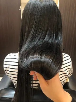 ショートボブ✨️ 池田芽生のヘアスタイル