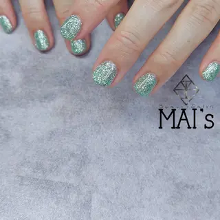 ネイル ネイリスト Erinaのネイルデザイン