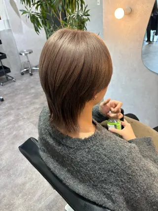 ショート カラー メンズ 井手 素子のヘアスタイル