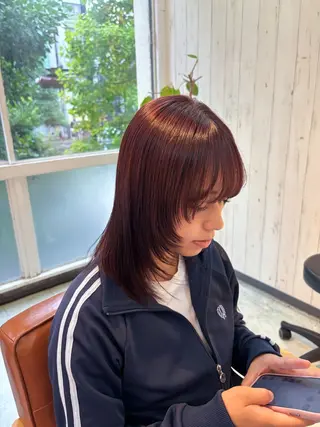 ミディアム charme by sarah/ aoiのヘアスタイル