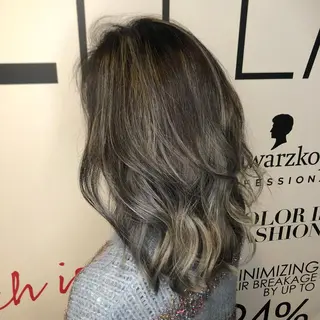 ミディアム カラー レイヤー×髪質改善 ×透明感/杉田 圭のヘアスタイル