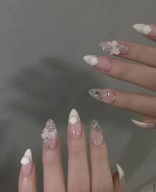 ネイル MIHANA HIKARIのネイルデザイン