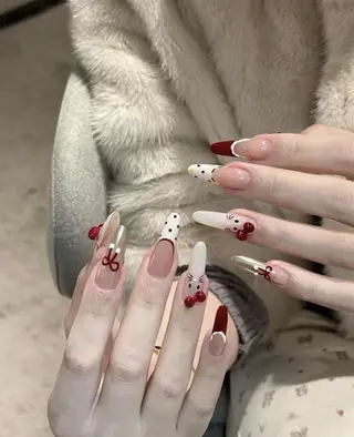 ロング Bling Salonのネイルデザイン