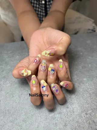 ネイル Nail Salon yのネイルデザイン