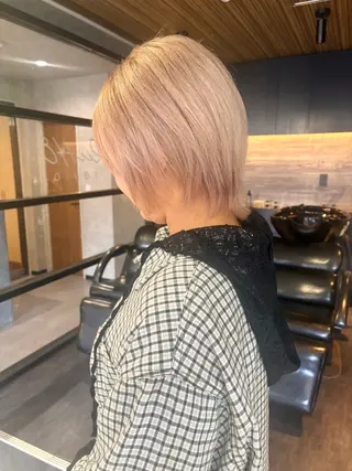 ショート Wカラー/レイヤーカ ット/韓国/デザインのヘアスタイル