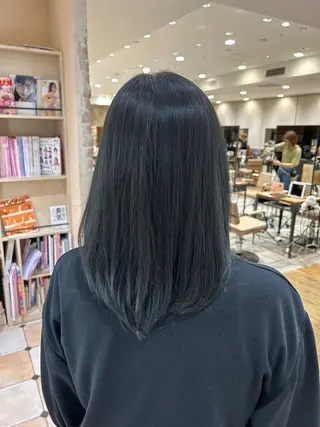 セミロング 新宿透明感カラー 髪質改善/吉川怜奈のヘアスタイル