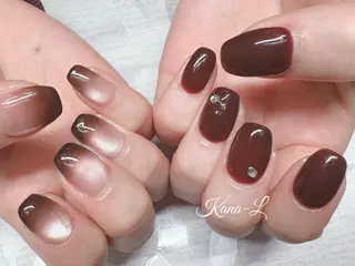 ネイル 芦辺 香奈のネイルデザイン