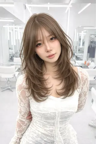 ロング カラー 透明感カラー✨🩵 韓国ヘアkanatoのヘアスタイル