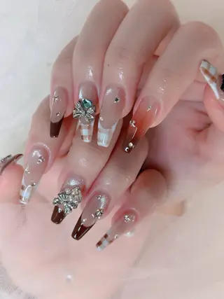 ネイル Lumi Nailのネイルデザイン