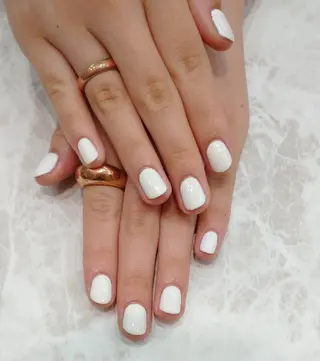 ネイル 會田 瑠衣のネイルデザイン