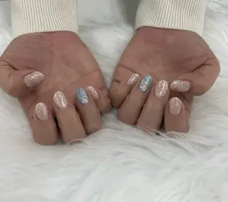 ネイル セプトアカデミー 𝐌𝐈𝐊𝐔のネイルデザイン