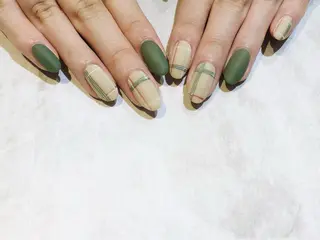 ネイル 舞田 苑香のネイルデザイン