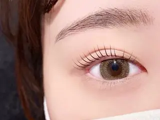 マツエク・マツパ EYESENSE 大通店(addressシェアサロン内)所属・松井 凛のマツエク・マツパデザイン