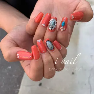 ネイル ＿i nails'のネイルデザイン