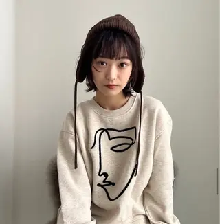 ショート カラー 祐川 愛希のヘアスタイル