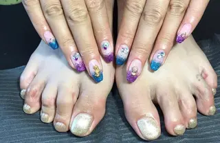 ネイル マルサンカクシカク所属・○△□ 守口市のネイルデザイン