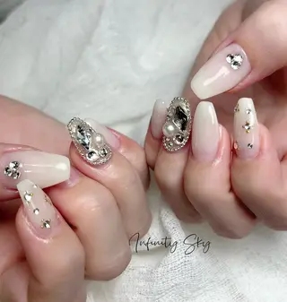 ネイル infinity skyのネイルデザイン