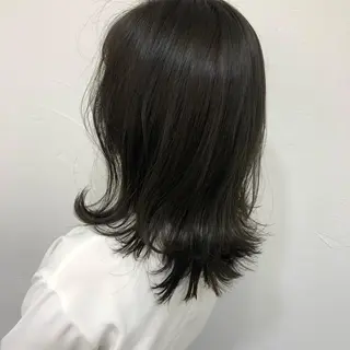 セミロング GLROW haruhiのヘアスタイル