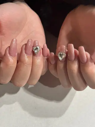 ネイル Lovin梅田店所属・(パラジェル専門店) miyuのネイルデザイン