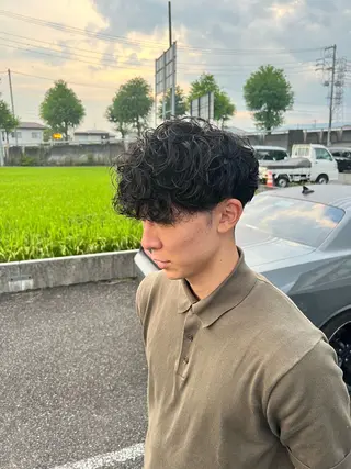 ミディアム パーマ メンズ TABOO.i 早野太郎のヘアスタイル