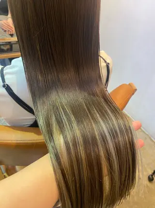 ロング stream1st所属・ツヤカラー 🕊️sayakaのヘアスタイル