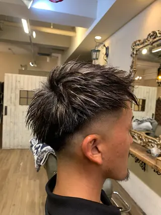 ショート カラー メンズ veretta .所属・✒️ハイトーン/ メンズ特化　Rikuのヘアスタイル