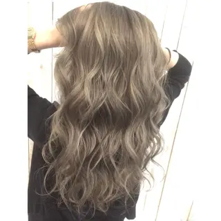 ロング カラー 井上 一平のヘアスタイル