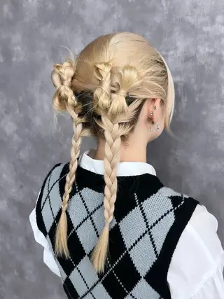 セミロング カラー ヘアアレンジ 𝐠𝐢𝐫𝐥𝐲 𝐦𝐨𝐝𝐞🖤のヘアスタイル