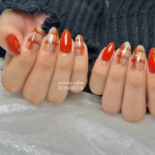 ネイル BONHEUR Annaのネイルデザイン