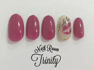 ネイル Trinity staffのネイルデザイン