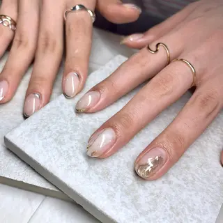 ネイル repos~ルポ~所属・里見 麗のネイルデザイン