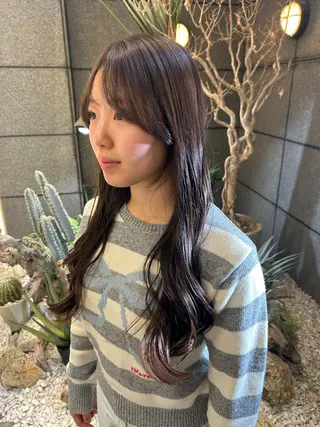 ロング カラー 暖色系ツヤカラー コトノ🫧のヘアスタイル