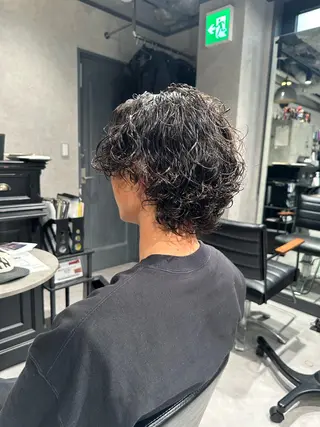 ミディアム パーマ ヘアアレンジ メンズ NEXT NEO所属・メンズヘア静岡 ✂︎Ryuheiのヘアスタイル