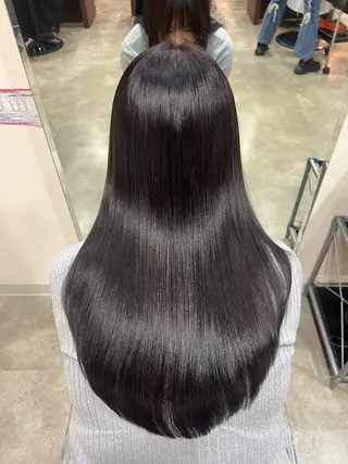ロング Hanna by W_SALONのヘアスタイル