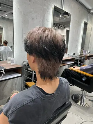 ショート メンズ ウルフカット🐺 センターパート🌈のヘアスタイル