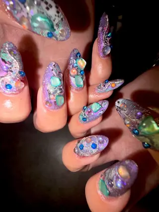 ネイル PINS16✴︎ 原宿ネイリストumiのネイルデザイン