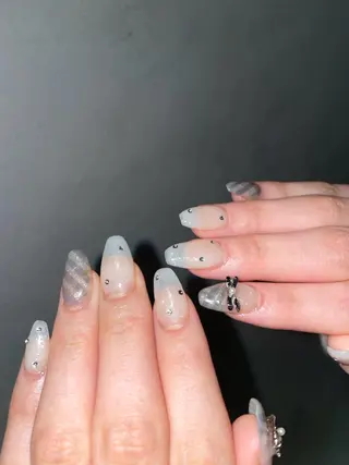 ネイル GO TODAY シェアサロン 渋谷Amiu店所属・渋谷ネイル🎀 y2k/海外ネイルのネイルデザイン