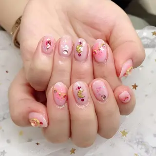 カラー ネイル Q Free nailsのネイルデザイン