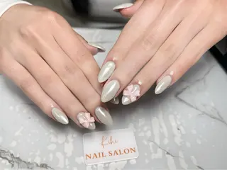 ネイル 💕鈴木ユリ パラジェル/オフ無料のネイルデザイン