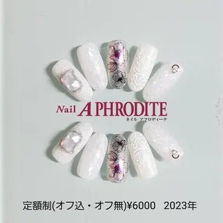 ネイル Nail  Aphroditeのネイルデザイン