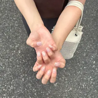 ネイル A. Hashimotoのネイルデザイン