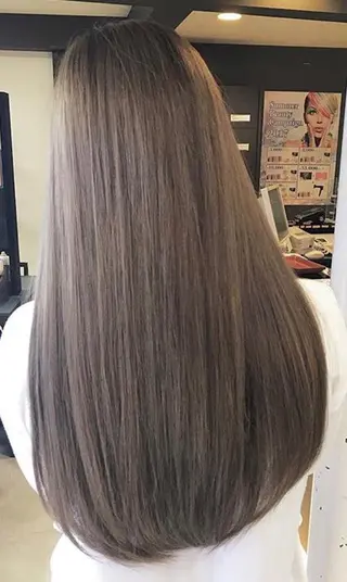 ロング カラコレなんば店所属・カラコレなんば TOPstylistのヘアスタイル