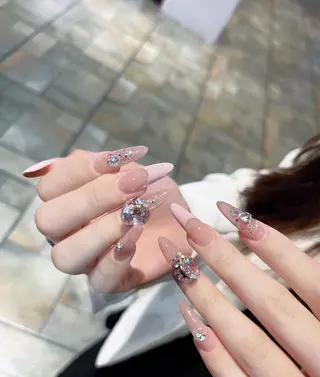 ネイル u1salon所属・ゆい ユイのネイルデザイン