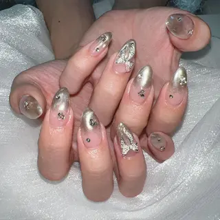 ネイル DOMI　NAIL 💅🏻のネイルデザイン