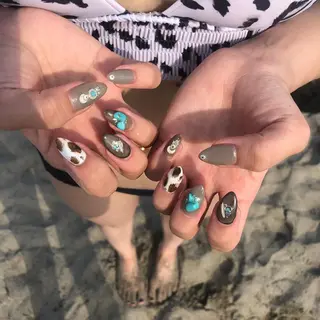 ネイル nail room clear. パラジェル所属・sode shioriのネイルデザイン