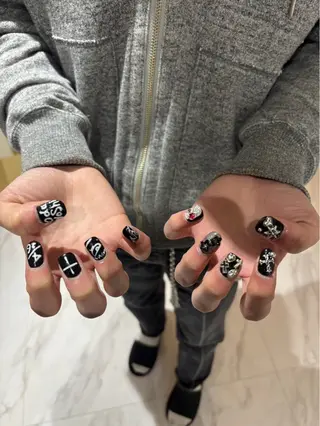 ネイル Auralee所属・💎lilica ネイリスト💅🏽のネイルデザイン