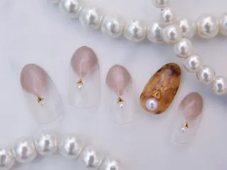 ネイル 💗🪽Tiary Nail🪽💗のネイルデザイン