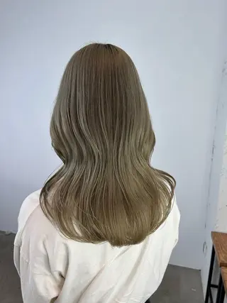 セミロング 縮毛矯正 宮本晃成のヘアスタイル