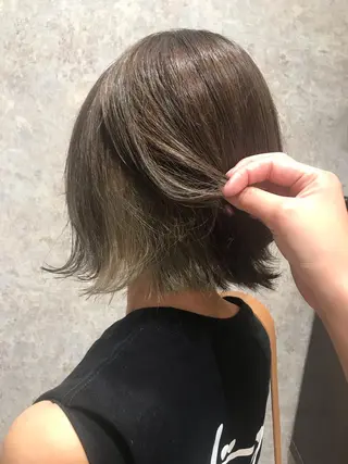 ショート カラー uru"所属・uru" すずきさゆりのヘアスタイル